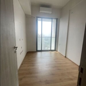 Room in 3 BHK Apartment at Bandra East – for Sale