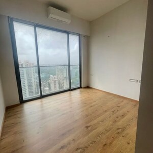 3 BHK Apartment For Sale in Bandra East