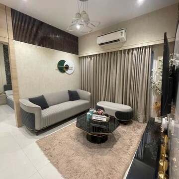 2 BHK Apartment For Sale in Kurla East