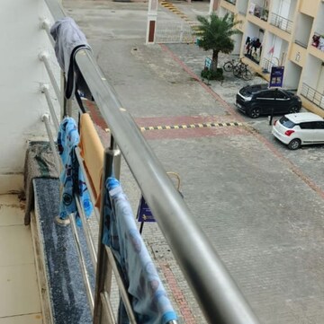Balcony in 2 BHK Builder Floor at Sector 65 – for Rent