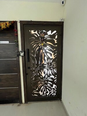 Furnished Amenities in 2 BHK Apartment at Baner – for Sale