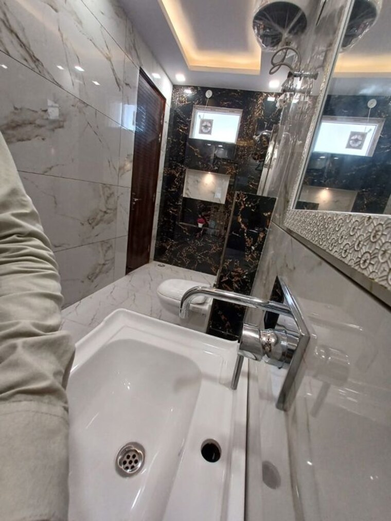 Bathroom, bp-homes 3 Bedroom 2034 Sq.Ft. Builder Floor In Sector 85 Faridabad 9701279