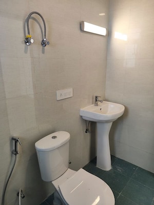 Bathroom in 3 BHK Apartment at Gomti Nagar – for Sale
