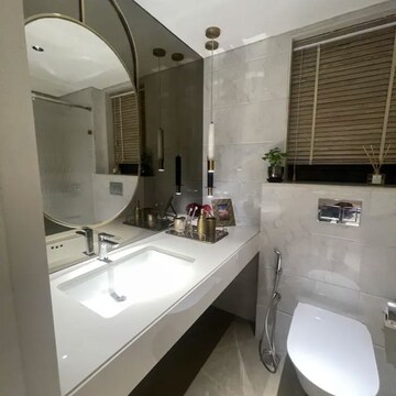 Team Area in 3 BHK Apartment at Vikhroli West – for Sale