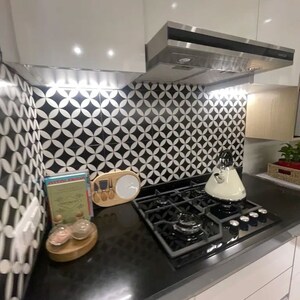 Team Area in 2 BHK Apartment at Vikhroli West – for Sale