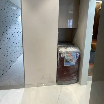 Furnished Amenities in 1.5 BHK Apartment at Ghatkopar West – for Sale