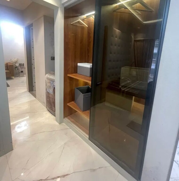 Bathroom, ghatkopar west 1.5 Bedroom 494 Sq.Ft. Apartment In Ghatkopar West Mumbai 9306087