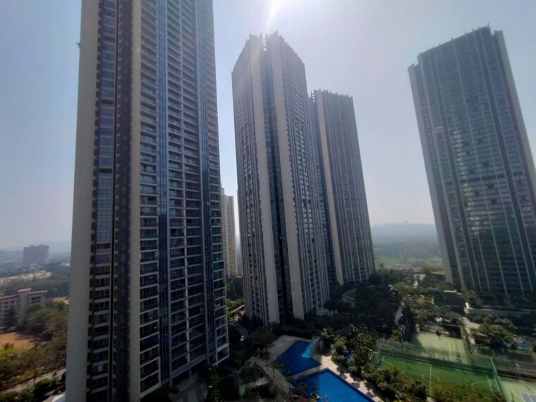 Exterior View, oberoi-exquisite-goregaon 3 Bedroom 1050 Sq.Ft. Apartment In Goregaon East Mumbai 9702039