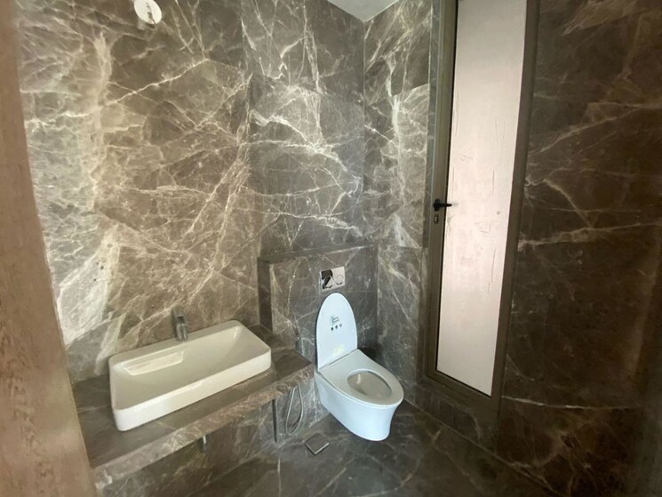Bathroom, prestige-jasdan-classic 4 Bedroom 2307 Sq.Ft. Apartment In Mahalaxmi Mumbai 9702228