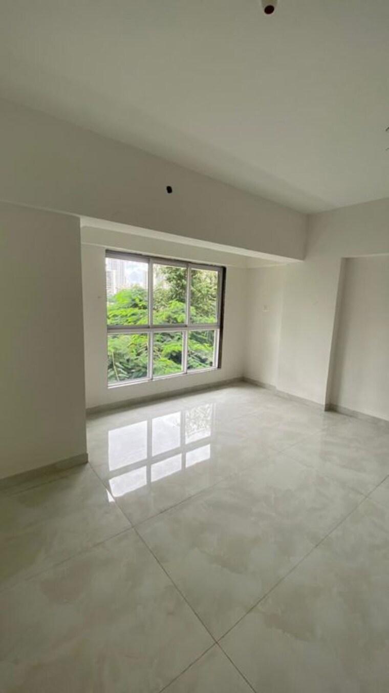 Room, ladiwala-bhavan 2 Bedroom 620 Sq.Ft. Apartment In Kandivali West Mumbai 9702352