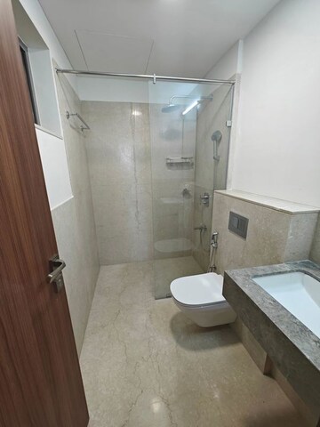Bathroom in 4 BHK Apartment at Rustomjee Crown, Prabhadevi – for Rent