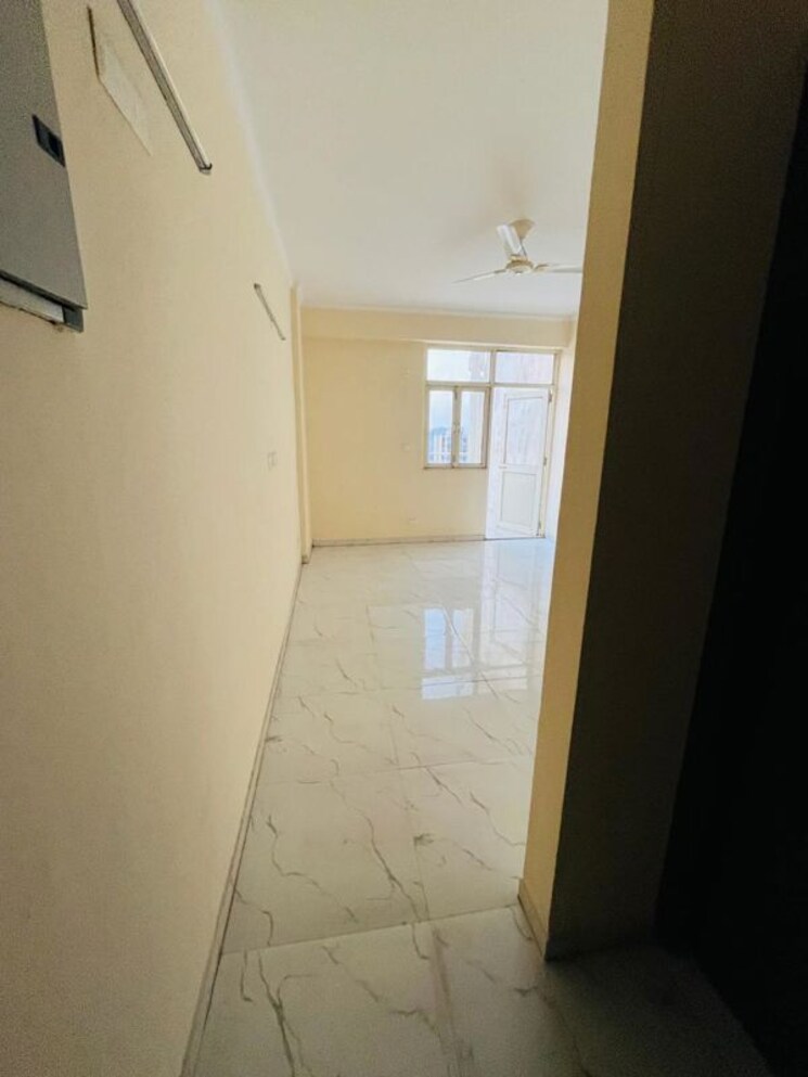 Room, mcc-signature-heights 2 Bedroom 800 Sq.Ft. Apartment In Raj Nagar Extension Ghaziabad 9702375