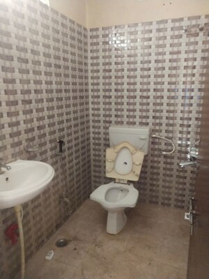 Bathroom in 2 BHK Apartment at Hinoo – for Rent