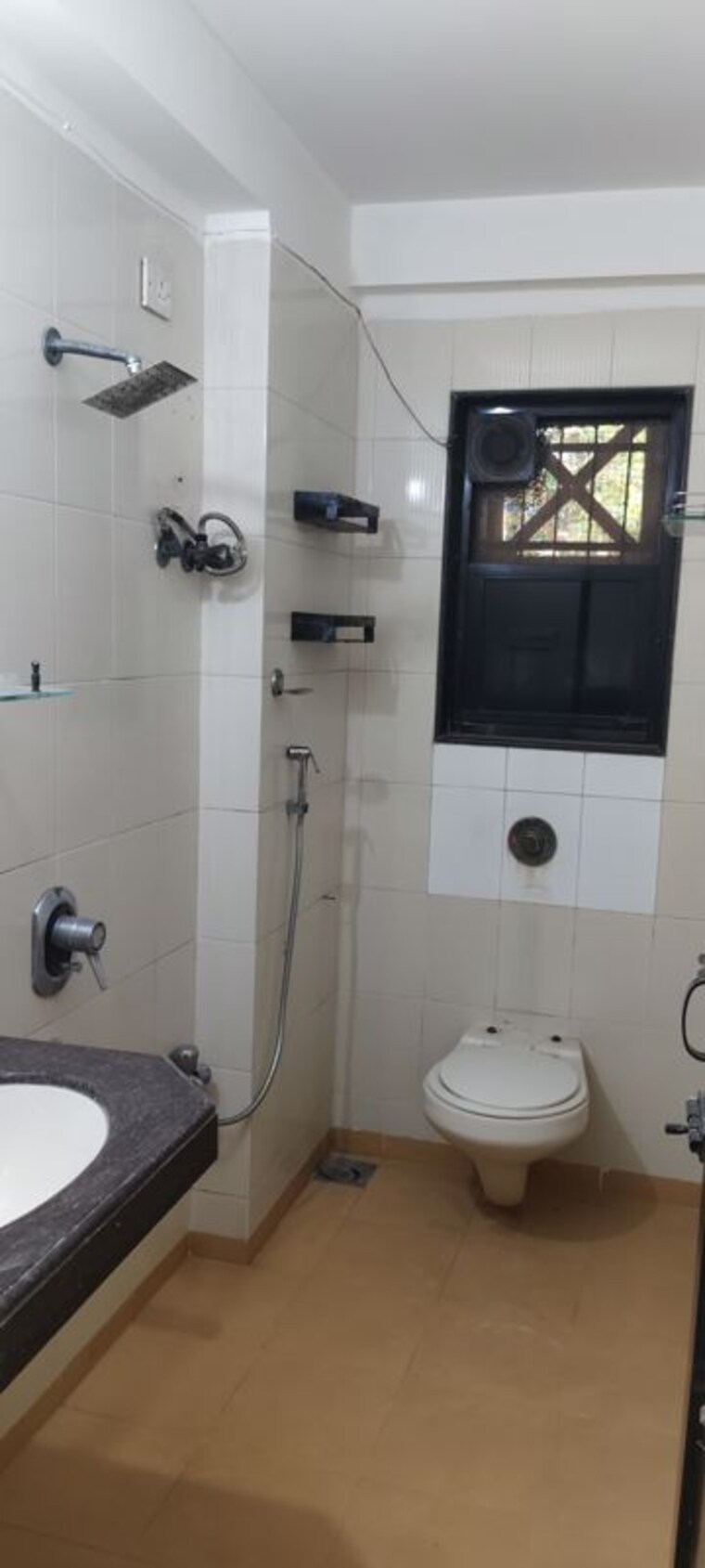 Bathroom, ajmera-golden-rays 3 Bedroom 1585 Sq.Ft. Apartment In Andheri West Mumbai 9702856