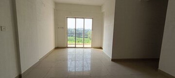Room in 2 BHK Apartment at Unimark Springfield, Rajarhat Gopalpur – for Sale