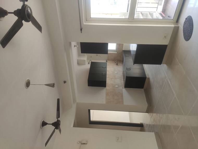 Team Area, aims-golf-city 2 Bedroom 950 Sq.Ft. Apartment In Sector 75 Noida 8961128