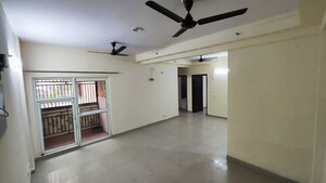 Room in 3 BHK Apartment at Aims Golf City, Sector 75 – for Rent
