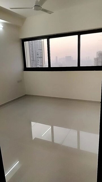Kitchen in 3 BHK Apartment at Amanora Elivate Tower, Hadapsar – for Sale