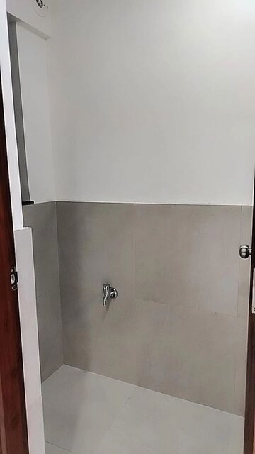 Furnished Amenities in 3 BHK Apartment at Amanora Elivate Tower, Hadapsar – for Sale