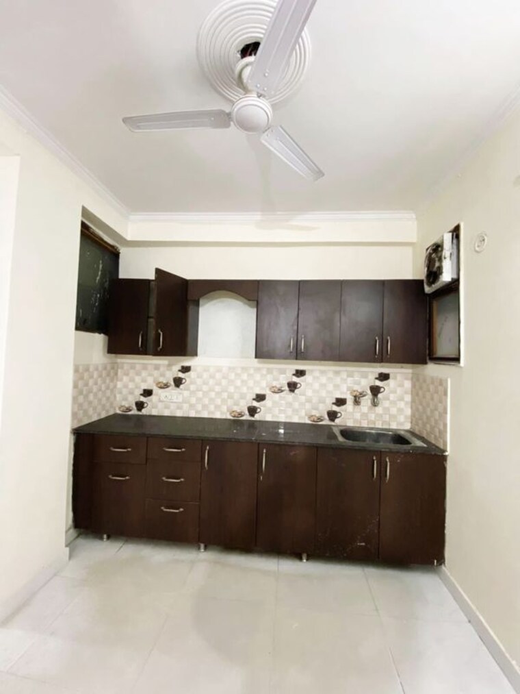 Kitchen, chattarpur 3 Bedroom 1562 Sq.Ft. Builder Floor In Chattarpur Delhi 9703217