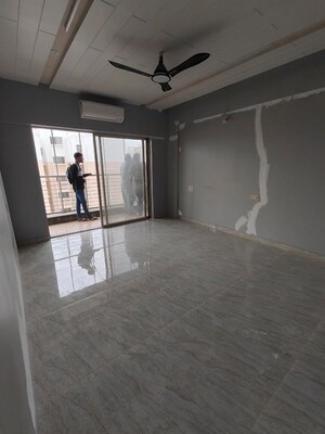 Master Bedroom in 2 BHK Apartment at Salarpuria H And M Royal, Kondhwa – for Sale