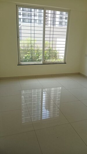 Room in 1 BHK Apartment at Kolte Patil Life Republic 16th Avenue Arezo, Hinjewadi – for Sale