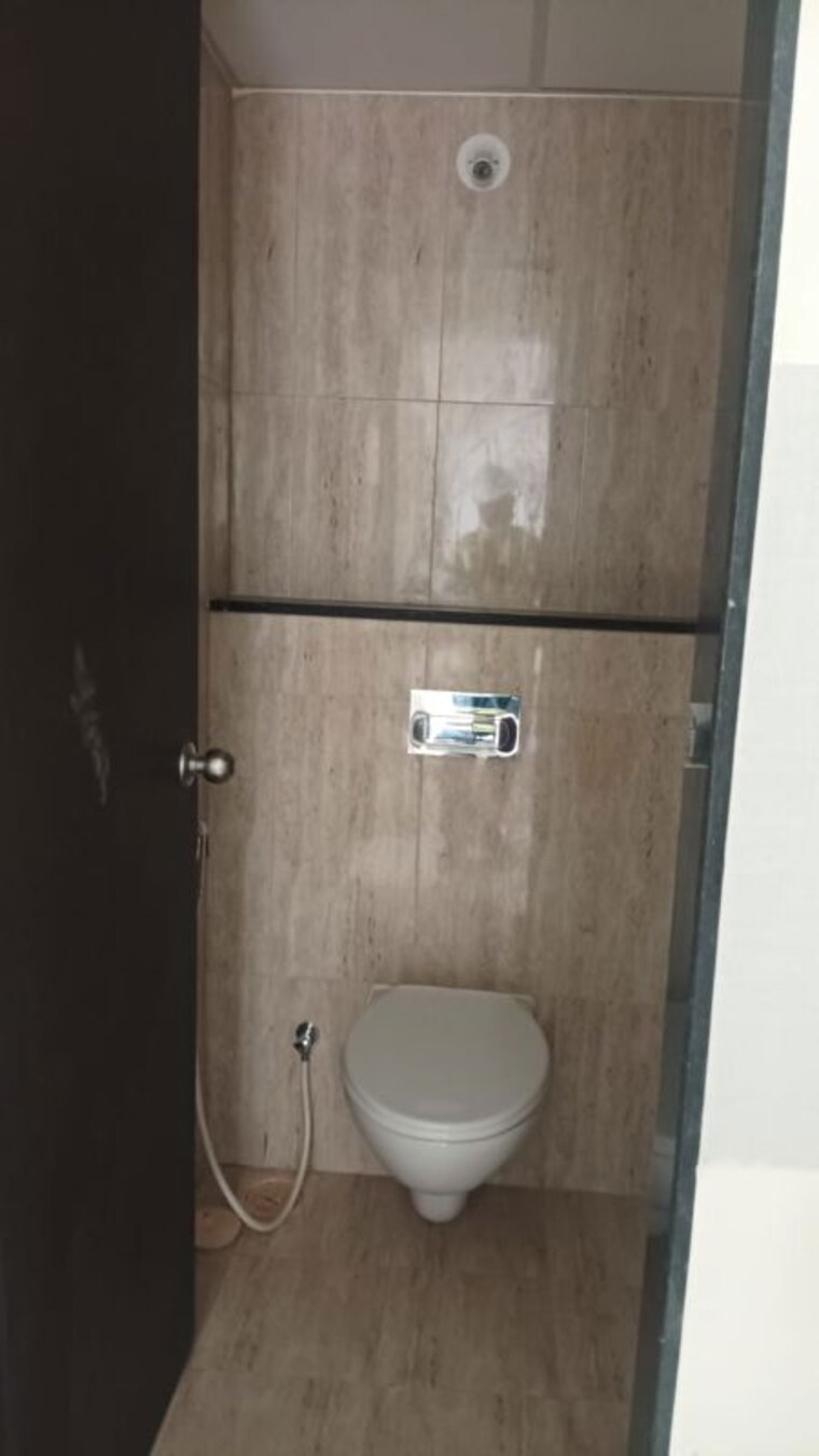 Bathroom, kolte-patil-life-republic-16th-avenue-arezo 1 Bedroom 416 Sq.Ft. Apartment In Hinjewadi Pune 9703554