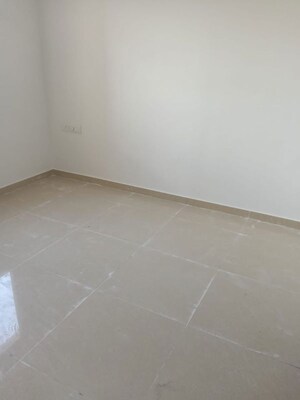 Room in 2 BHK Apartment at Shriram 107 South East, Attibele – for Rent