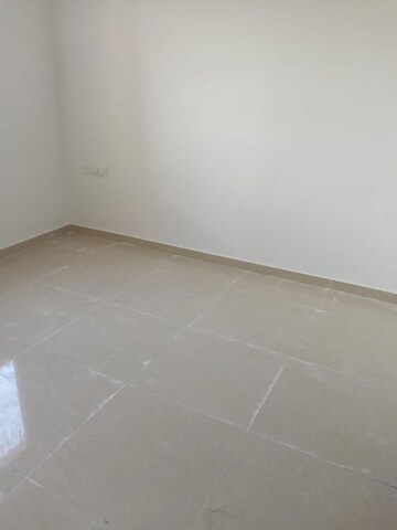 Room in 2 BHK Apartment at Shriram 107 South East, Attibele – for Rent