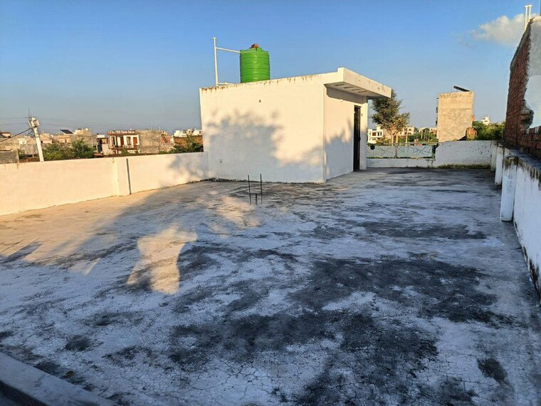 Terrace, kiran-enclave 3 Bedroom 1400 Sq.Ft. Independent House In Kursi Road Lucknow 9703568
