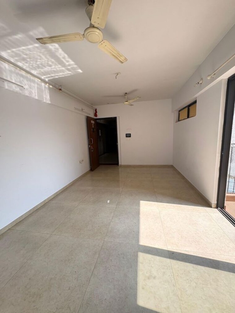 Room, lodha-palava-city-lakeshore-greens 2 Bedroom 734 Sq.Ft. Apartment In Dombivli East Thane 9703660