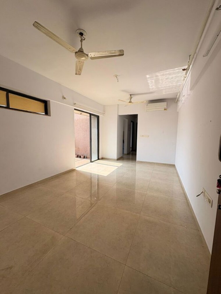 Room, lodha-palava-city-lakeshore-greens 2 Bedroom 734 Sq.Ft. Apartment In Dombivli East Thane 9703660