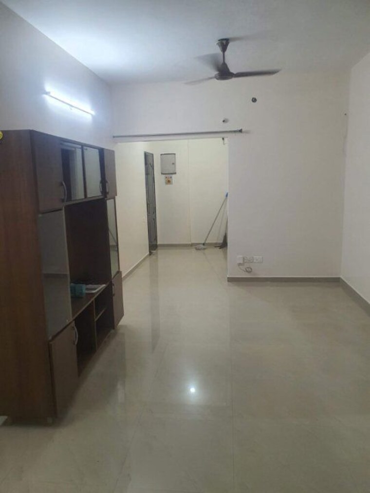 Room, yuga-kalpataru 2 Bedroom 1073 Sq.Ft. Apartment In Koyambedu Chennai 9703770