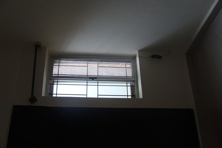 Room, vasanth nagar 2 Bedroom 799 Sq.Ft. Independent House In Vasanth Nagar Bangalore 9703909
