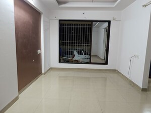 Room in 3 BHK Apartment at Rajhans Dreams, Vasai West – for Sale