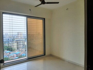Room in 2 BHK Apartment at Varsha Balaji Exotica, Kopar Khairane – for Rent