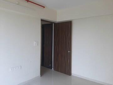 Room in 2 BHK Apartment at Varsha Balaji Exotica, Kopar Khairane – for Rent