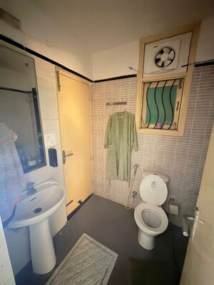 Bathroom in 1 BHK Independent House at Sector 14 – for Rent