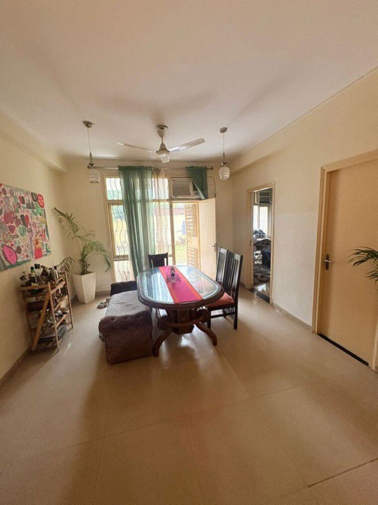 Living Room, sector 14 1 Bedroom 669 Sq.Ft. Independent House In Sector 14 Gurgaon 9703956