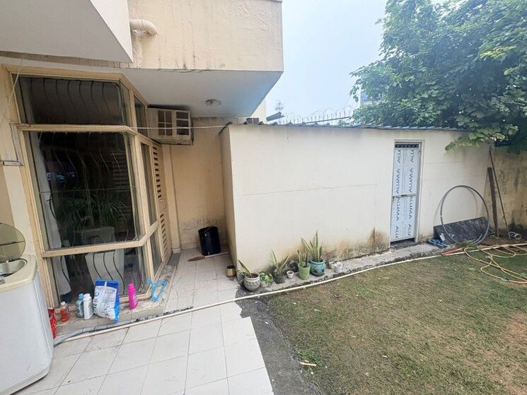 Exterior View, sector 14 1 Bedroom 669 Sq.Ft. Independent House In Sector 14 Gurgaon 9703956