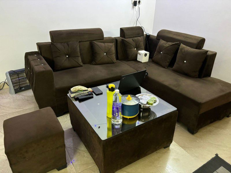 1 BHK + Pooja Room Independent House For Rent in Sector 14