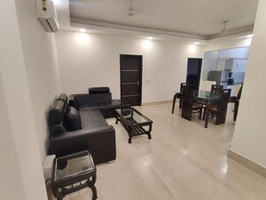 1 BHK Independent House For Rent in Sector 14
