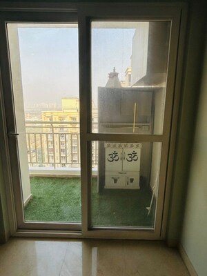 Room in 3 BHK Apartment at Civitech Stadia, Sector 79 – for Rent