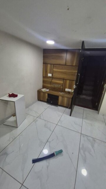 Room in 3 BHK Apartment at Memnagar – for Rent