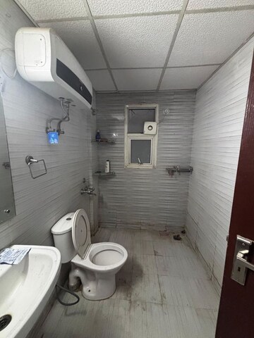 Bathroom in 2 BHK Apartment at Omaxe R2, Gomti Nagar – for Rent