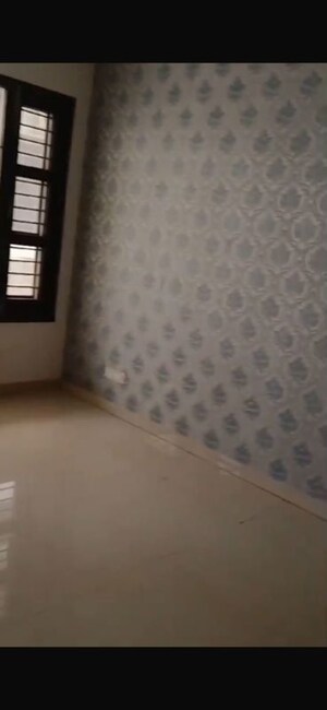 Room in 2 BHK Independent House at Sector 24 – for Rent