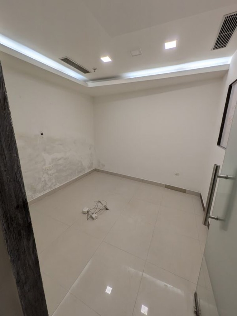 undefined, ambience-island 3 Bedroom 2198 Sq.Ft. Apartment In Sector 24 Gurgaon 9704233