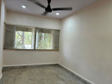Room in 1 BHK Apartment at Libra CHS, Malad West – for Rent