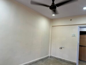 Room in 1 BHK Apartment at Libra CHS, Malad West – for Rent
