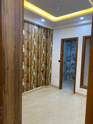 Bedroom in 3 BHK Builder Floor at Rps Palms, Sector 88 – for Sale
